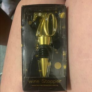 Gold Wine Stopper with 70 Design